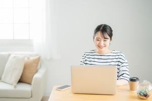 部屋と心、取り組むのはどちらからでも。
片づけのペースもお客様の状況に合わせて、臨機応変に対応させていただきます。